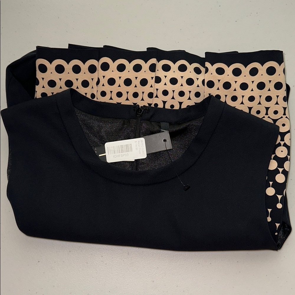NWT TAHARY Black Omega Dress with Zipper Detail Sz 2. - Picture 16 of 16